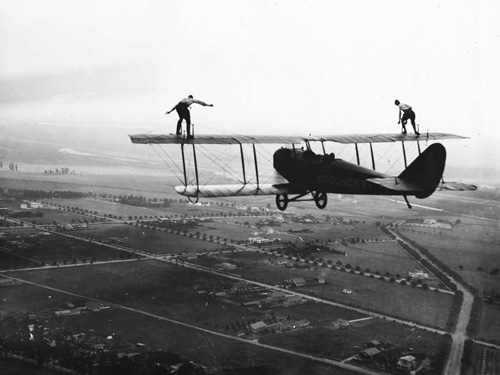 8793-Wingwalkers(web)