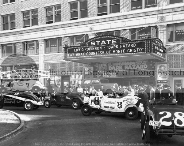 Autos at State Theatre, 1934