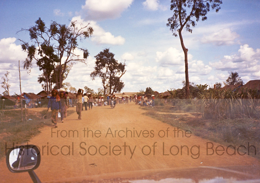 Road in and out of Nong Chan refugee camp (1982). (David Kreng Collection)
